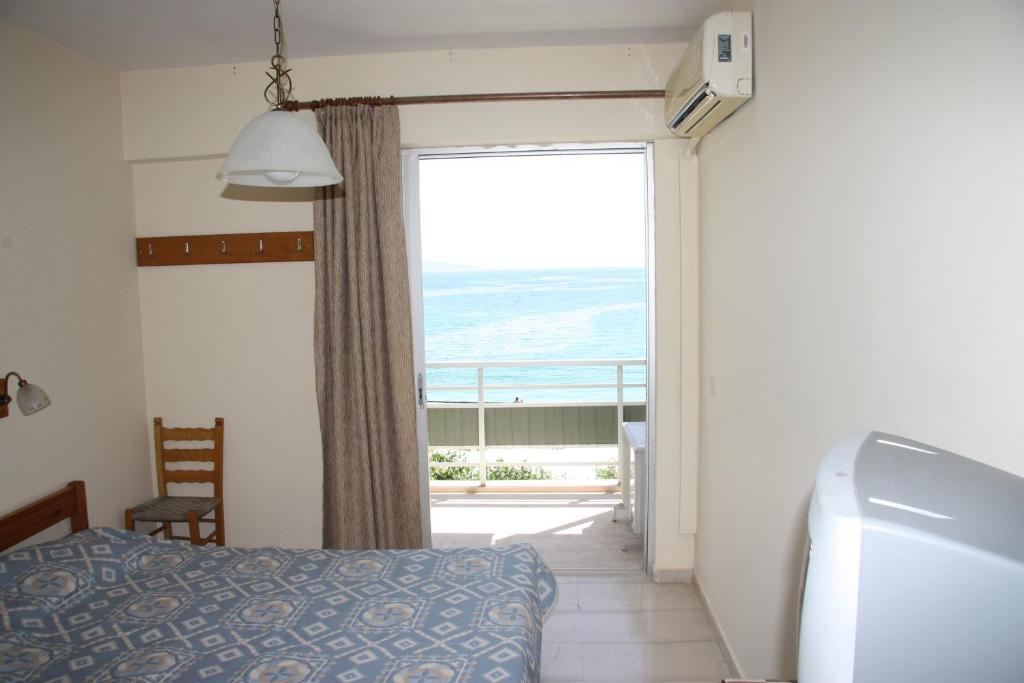 Hotel Pantelis Poros  Pokoj fotografie
